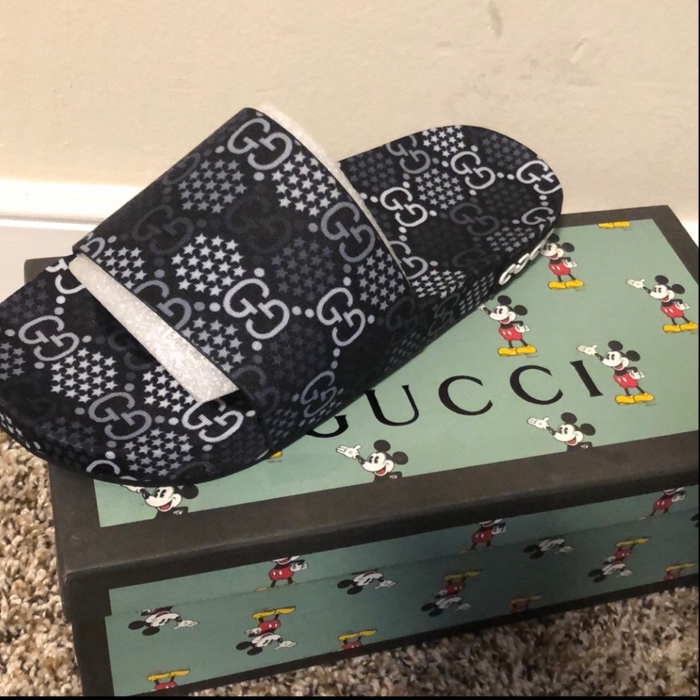 Selling Authentic Gucci slides